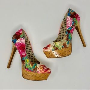 Jessica Simpson Waleo Floral Platform Pump Heels